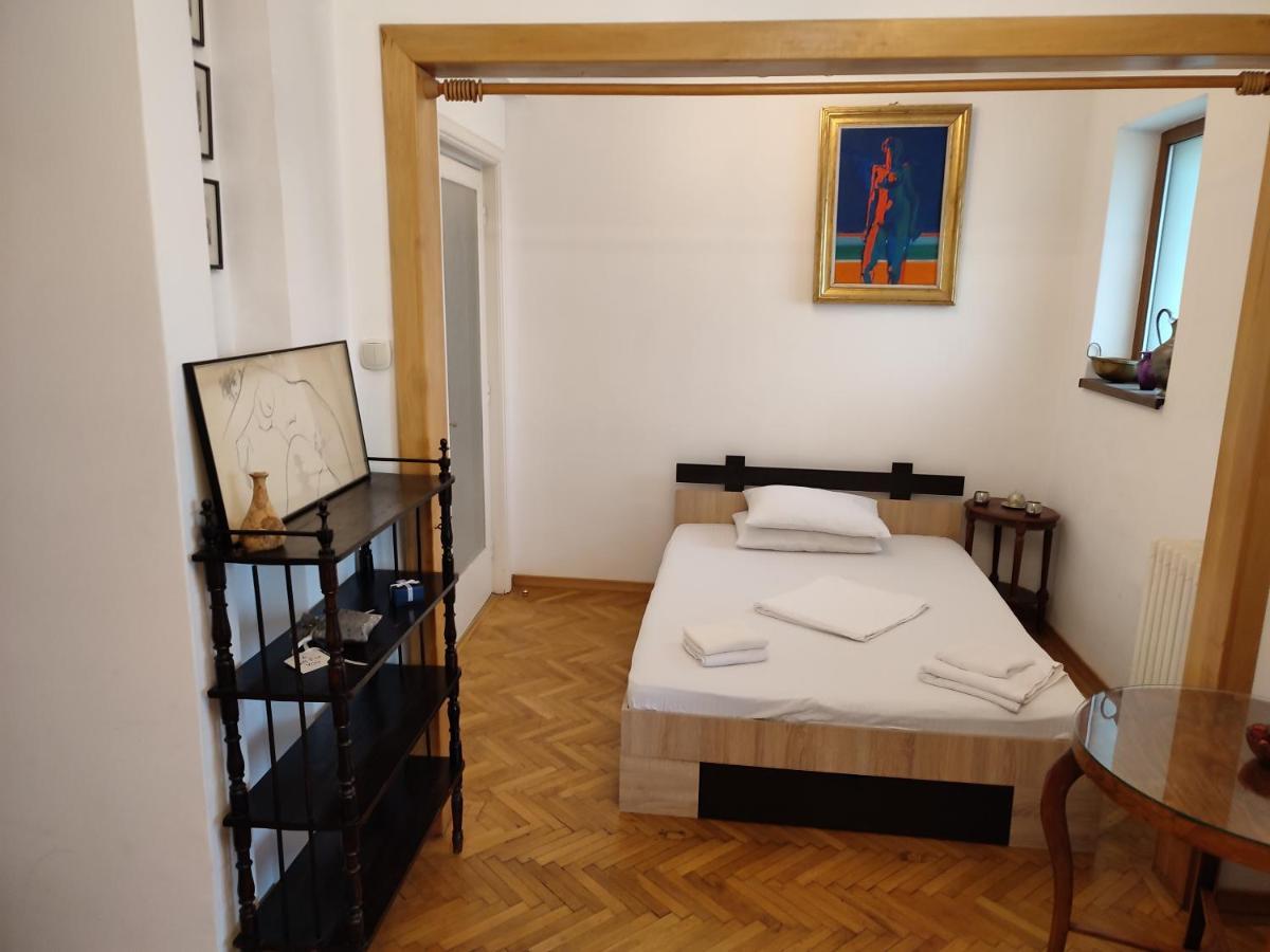 Accommodation Ateneu Palace Bucureşti Eksteriør bilde