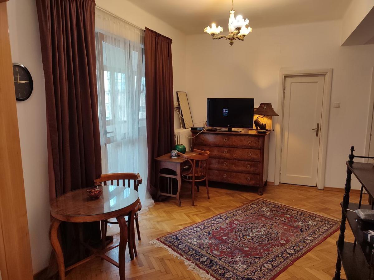 Accommodation Ateneu Palace Bucureşti Eksteriør bilde