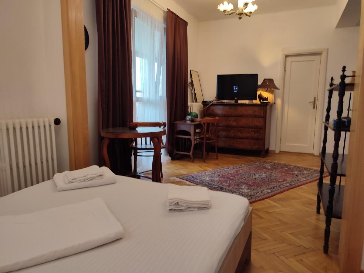 Accommodation Ateneu Palace Bucureşti Eksteriør bilde